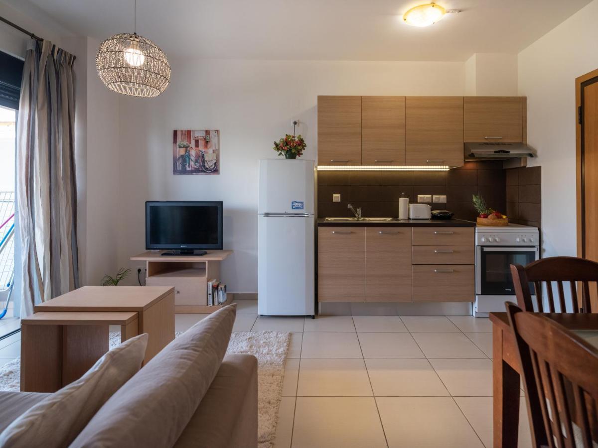 Onyx City Center Apartment With Parking Iraklio Exterior foto