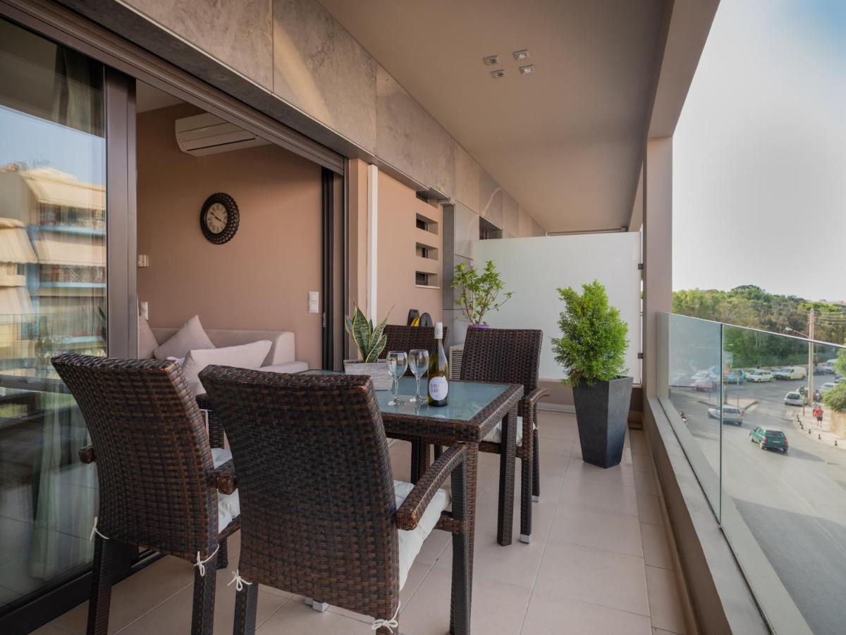 Onyx City Center Apartment With Parking Iraklio Exterior foto